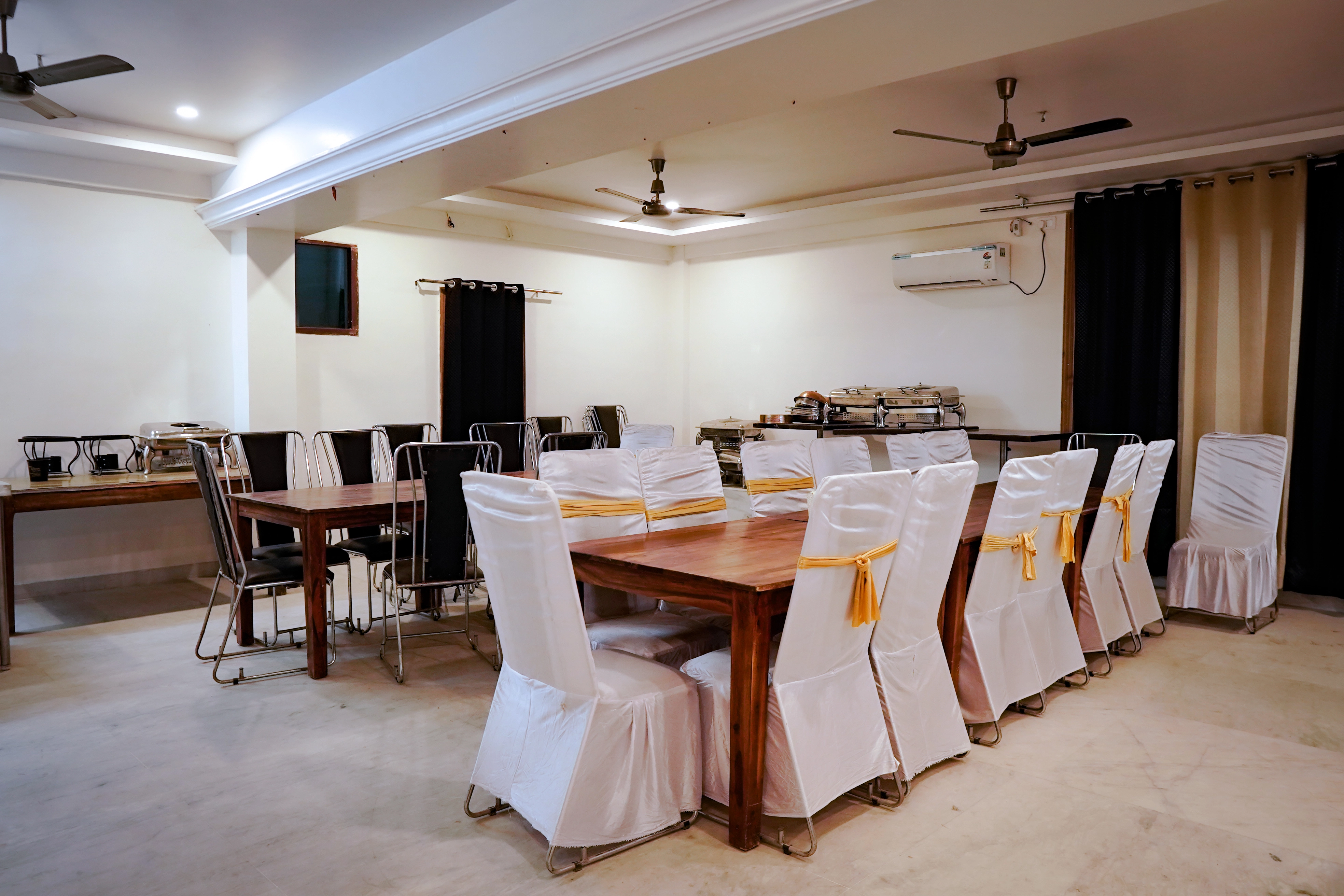 Dining Hall 3